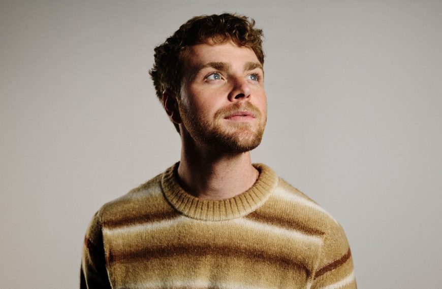 Alex Warren: Little Orphan Alex Live - American Family Insurance Amphitheater - 07070707 0303 2026202620262026